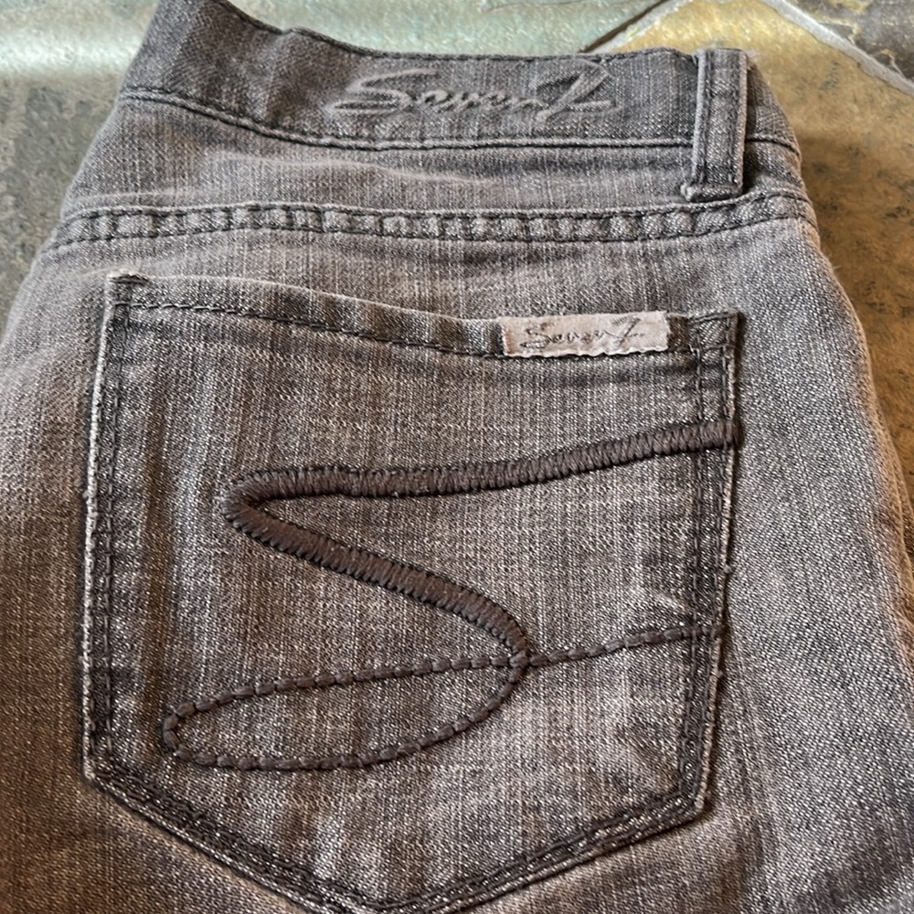Seven7 Jeans - Picture 2 of 5